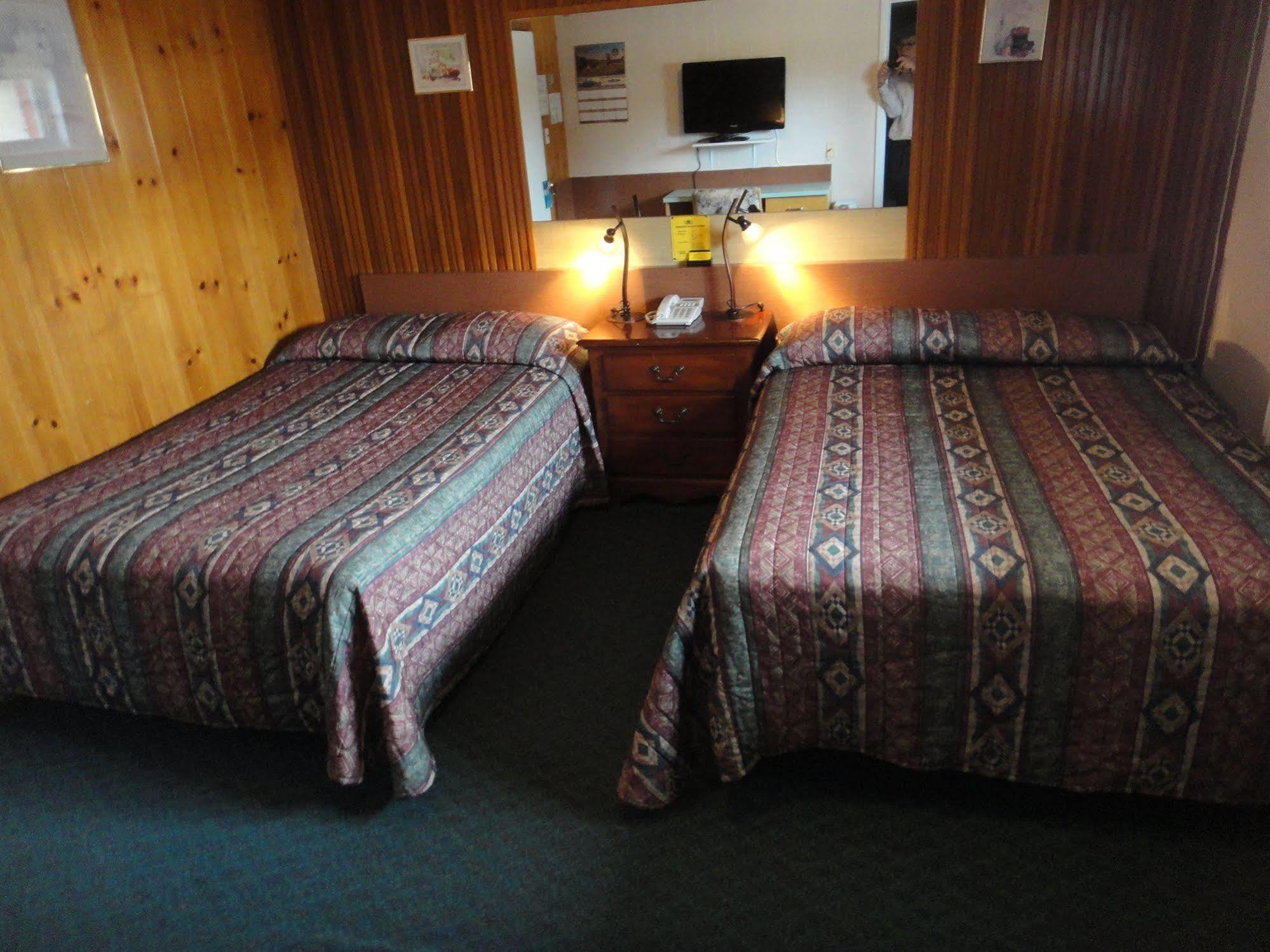 Airport Inn クイネル エクステリア 写真